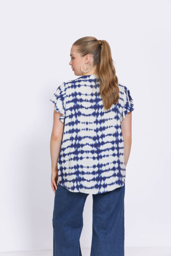 Lekka i stylowa bluzka plus size JMP - obrazek 3