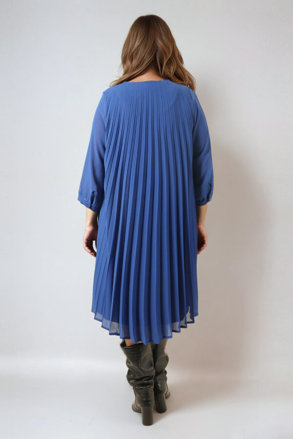 Sukienka plisowana niebieska JMP plus size - obrazek 3