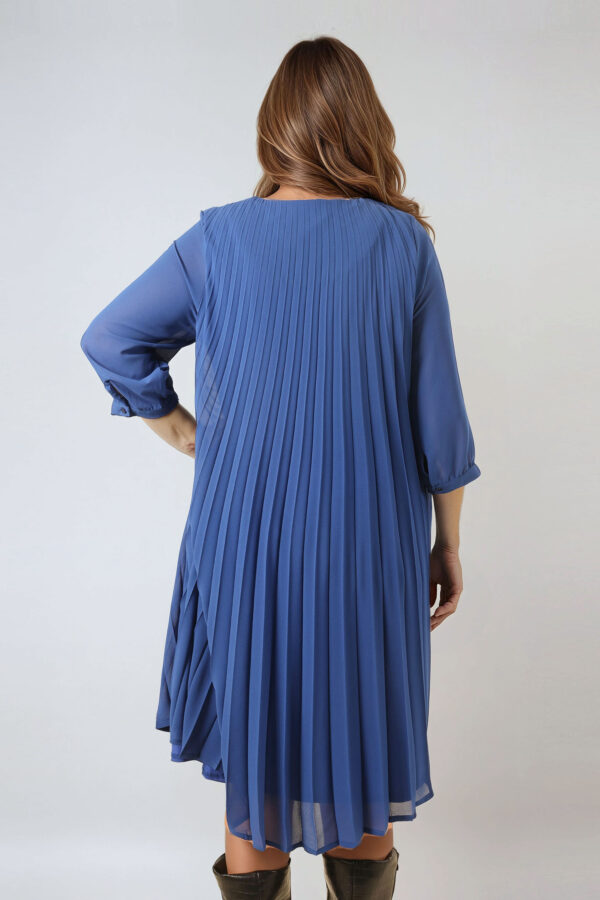Sukienka plisowana niebieska JMP plus size - obrazek 4